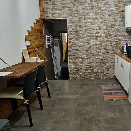 Al - Studio To Travelers Ponta Delgada المظهر الخارجي الصورة